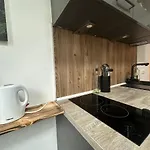 Urban Spacious Bright With Danubeview Апартаменты