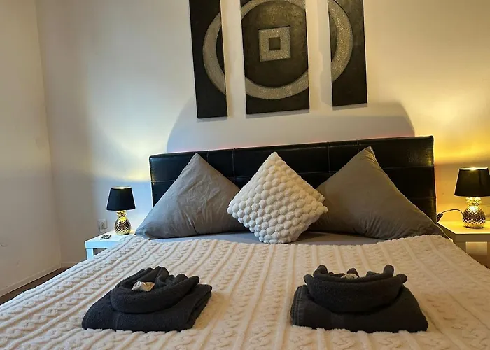 Honor Urban Apartment